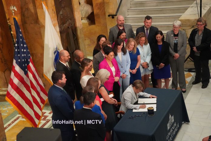 Governor-Maura-Healey-signed-Shield-Law_080725-(InfoHaïti.net)