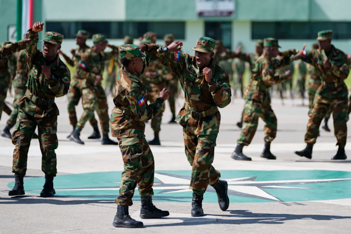 soldats-haitiens-en-formation-au-Mexique