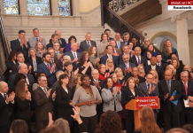 Maura Healey réforme les autorisations préalables des assurances santé et lance un groupe de travail sur le coût des soins