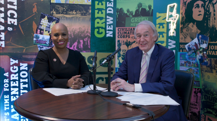 Ayanna Pressley et Ed Markey
