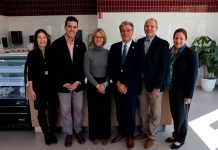 L’administration Healey-Driscoll met en exergue l’importance du petit-déjeuner scolaire pour soutenir la sécurité alimentaire des élèves et les producteurs locaux