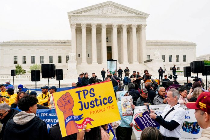 Rally_TPS_US-Supreme-Court