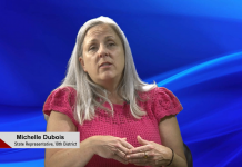 La Députée du 10ème District Michelle DuBois défend ses investissements dans l’éducation et les services publics