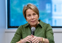Intelligence artificielle : Maura Healey appelle à renforcer les exigences de sécurité et de transparence